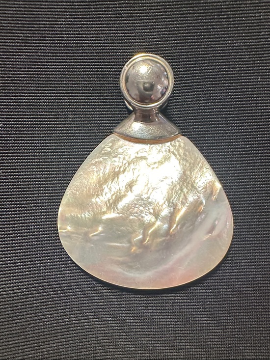 Rage Jewelry - Rage 925 Sterling Silver and Pink Mother of Pearl Pendant